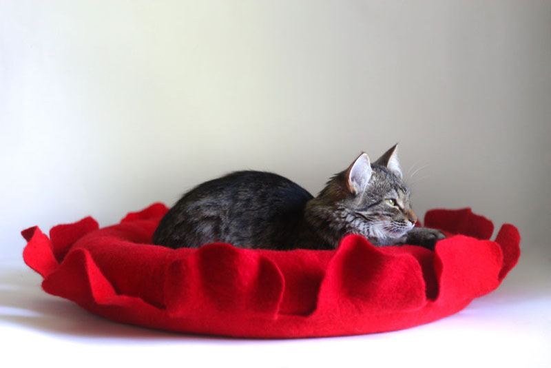 Фетровый лежак для кошки