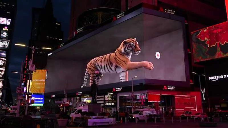 Тигр на рекламных 3D-билбордах Samsung Electronics
